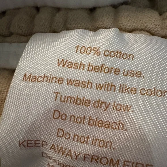 Everyday Leisure Tan Checker Cotton Muslin Quilt - Picture 2 of 2